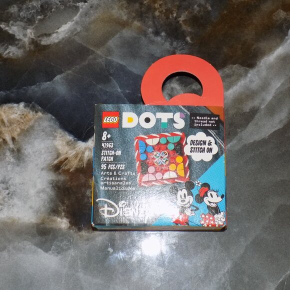 LEGO Dots Mickey Mouse & Minnie Mouse Stitch-on Patch #41963 95 pcs NEW - Picture 2 of 3